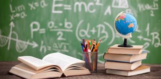 Exhibición libros/materiales en XVI CIAEM